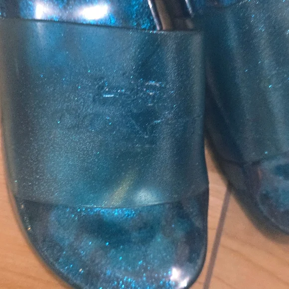 SOLD - Picture 4 of 9